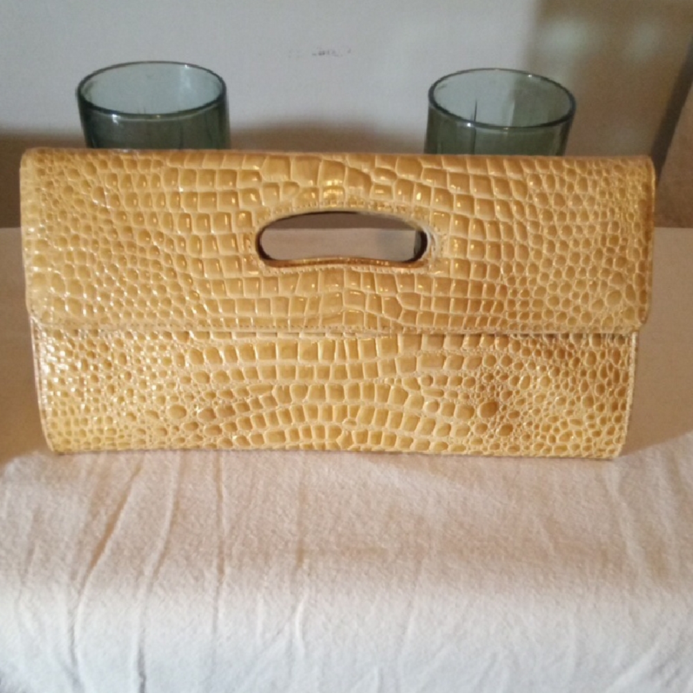 Vintage Retro Hobo Originals Tan Crocodile Leather Clutch